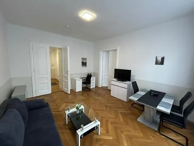 Paky 00411 Apartmán Vídeň